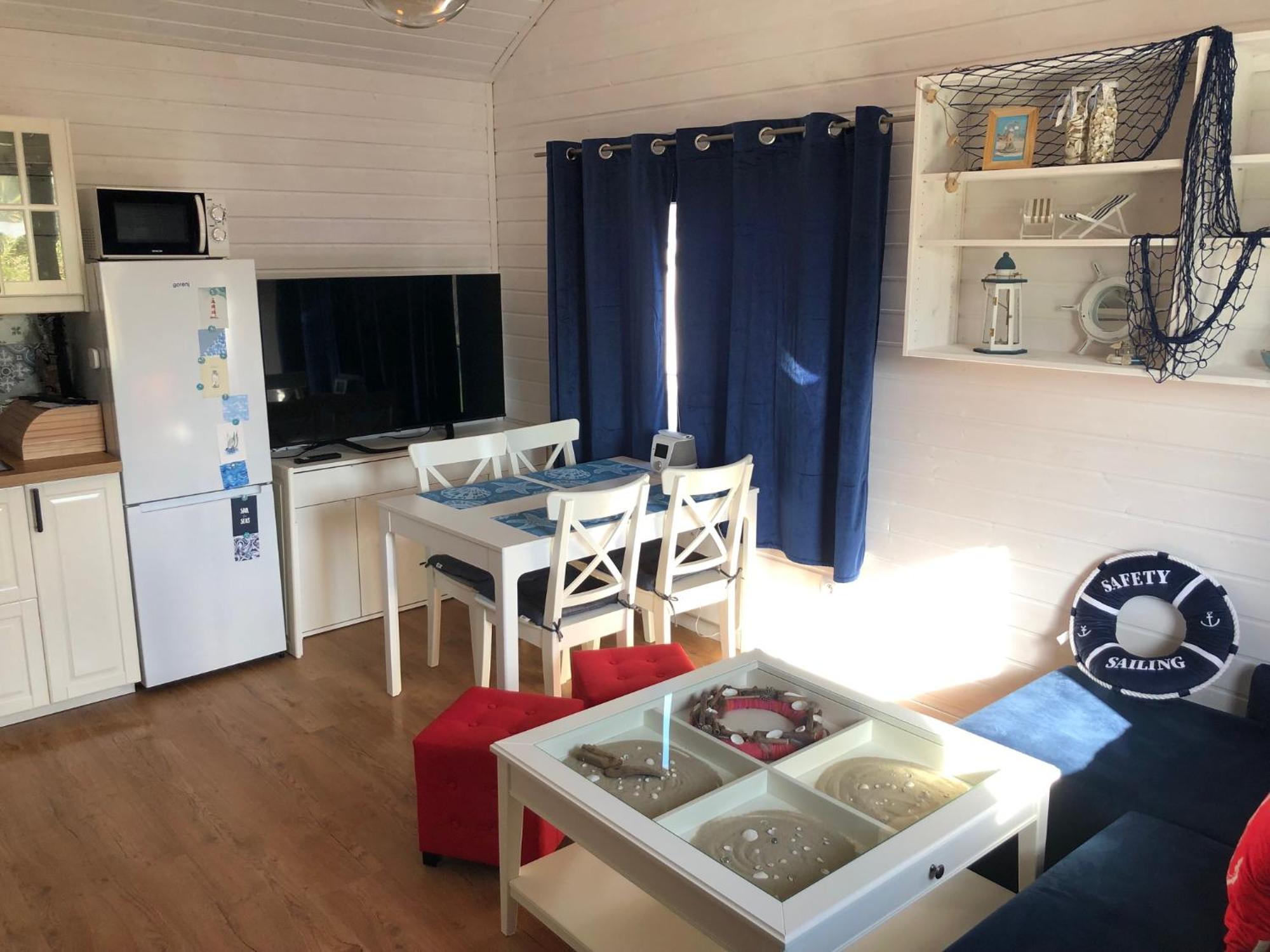 Dom Wakacyjny Baltic Home & Dom Baltic Home Garden Inn Zastan Ngoại thất bức ảnh